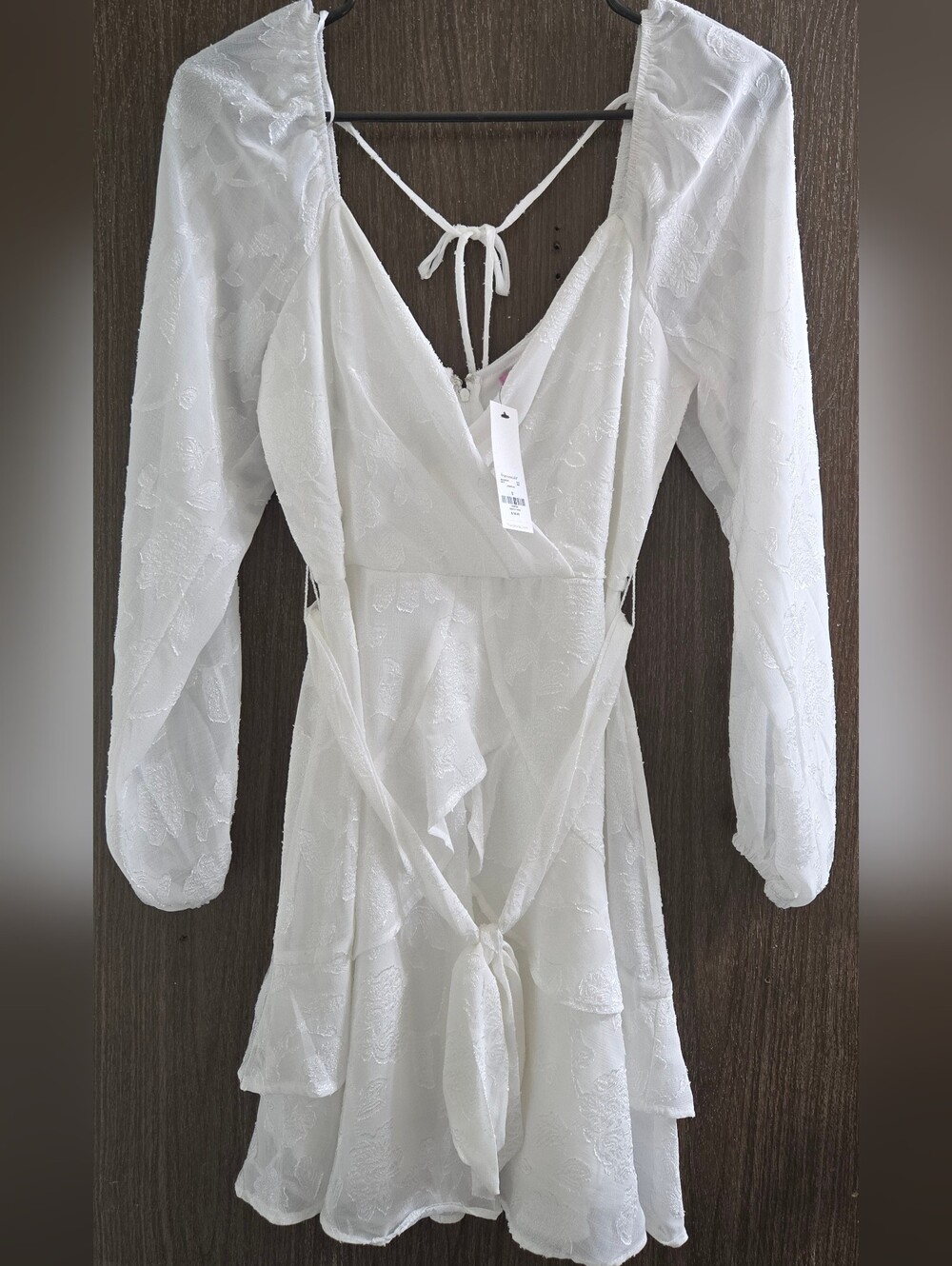 NWT Francesca's White Long-Sleeve V-Neck Mini Dress